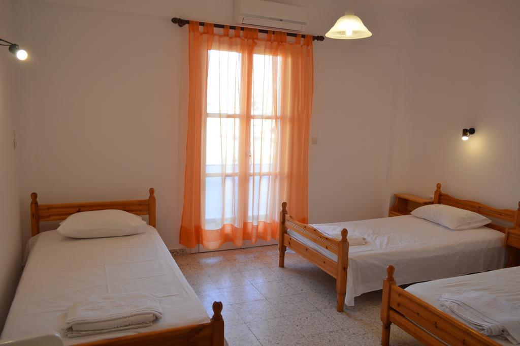 Hotel Koukos à Agia Theodoti Extérieur photo