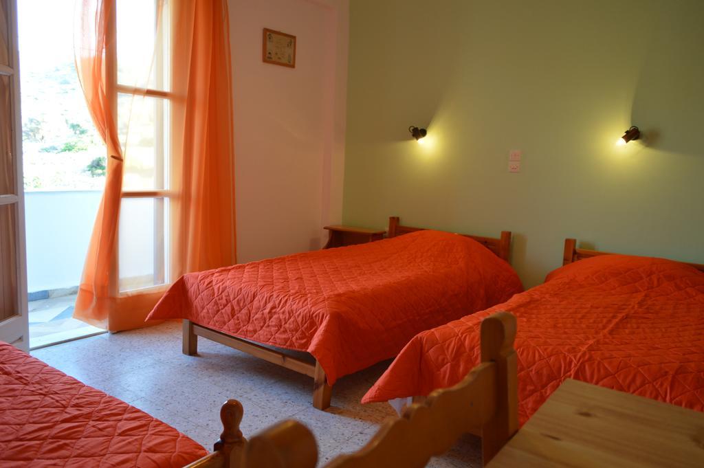 Hotel Koukos à Agia Theodoti Extérieur photo